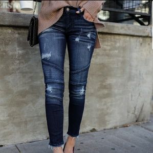 Kancan jeans size 26. Worn once